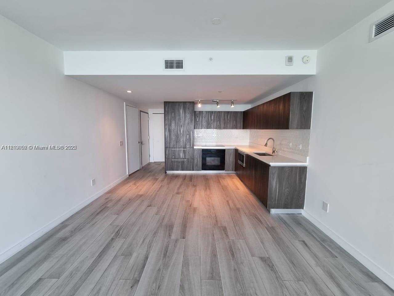 Small Image of 3131 NORTH EAST 7TH AVE #1703, Miami Number 7
