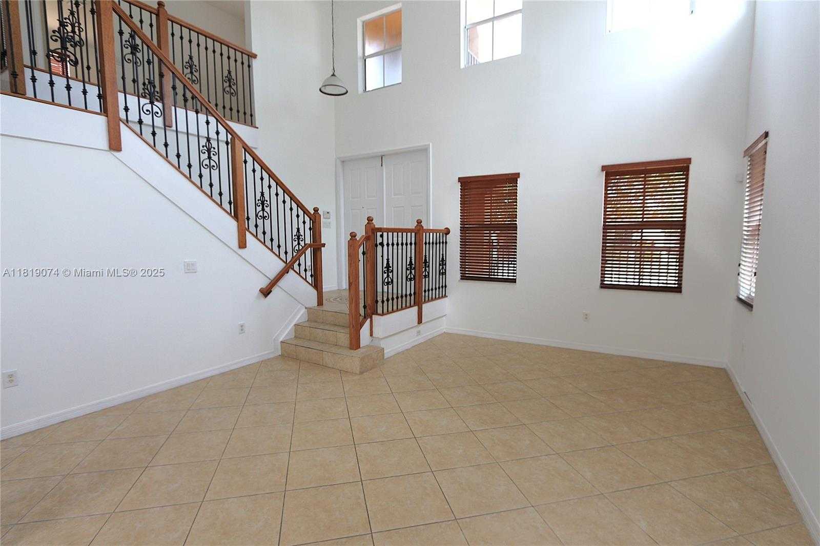 Small Image of 3001 SOUTH WEST 156 AV, Miami Number 13