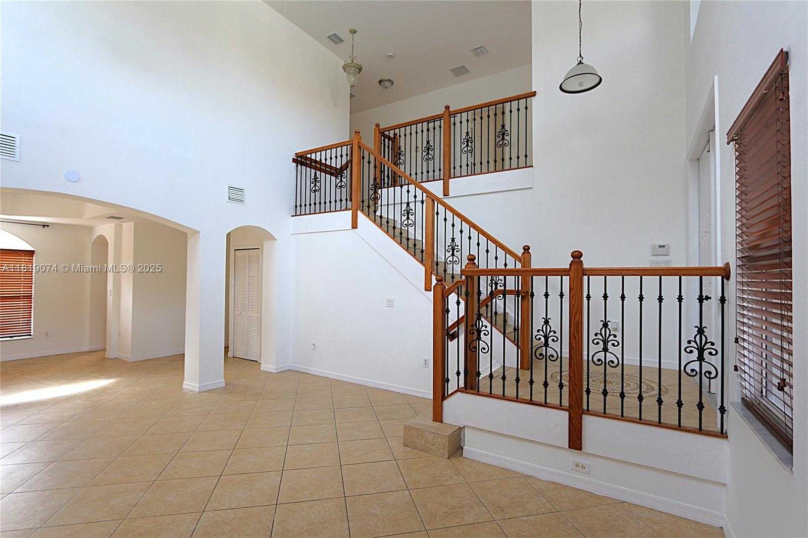 Small Image of 3001 SOUTH WEST 156 AV, Miami Number 14