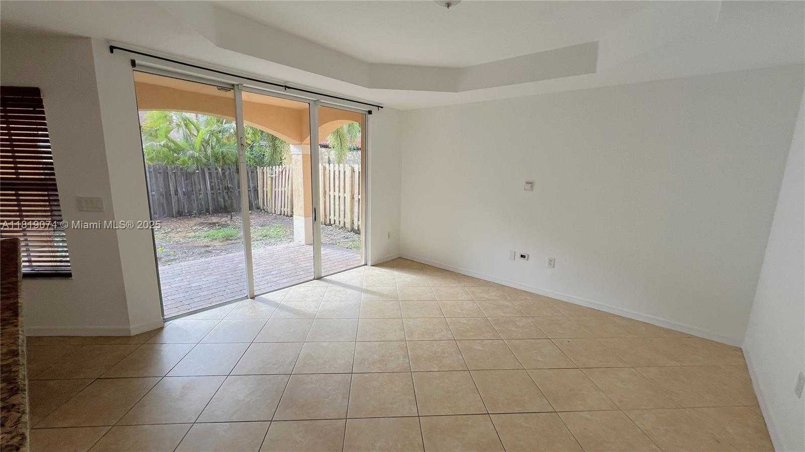 Small Image of 3001 SOUTH WEST 156 AV, Miami Number 15