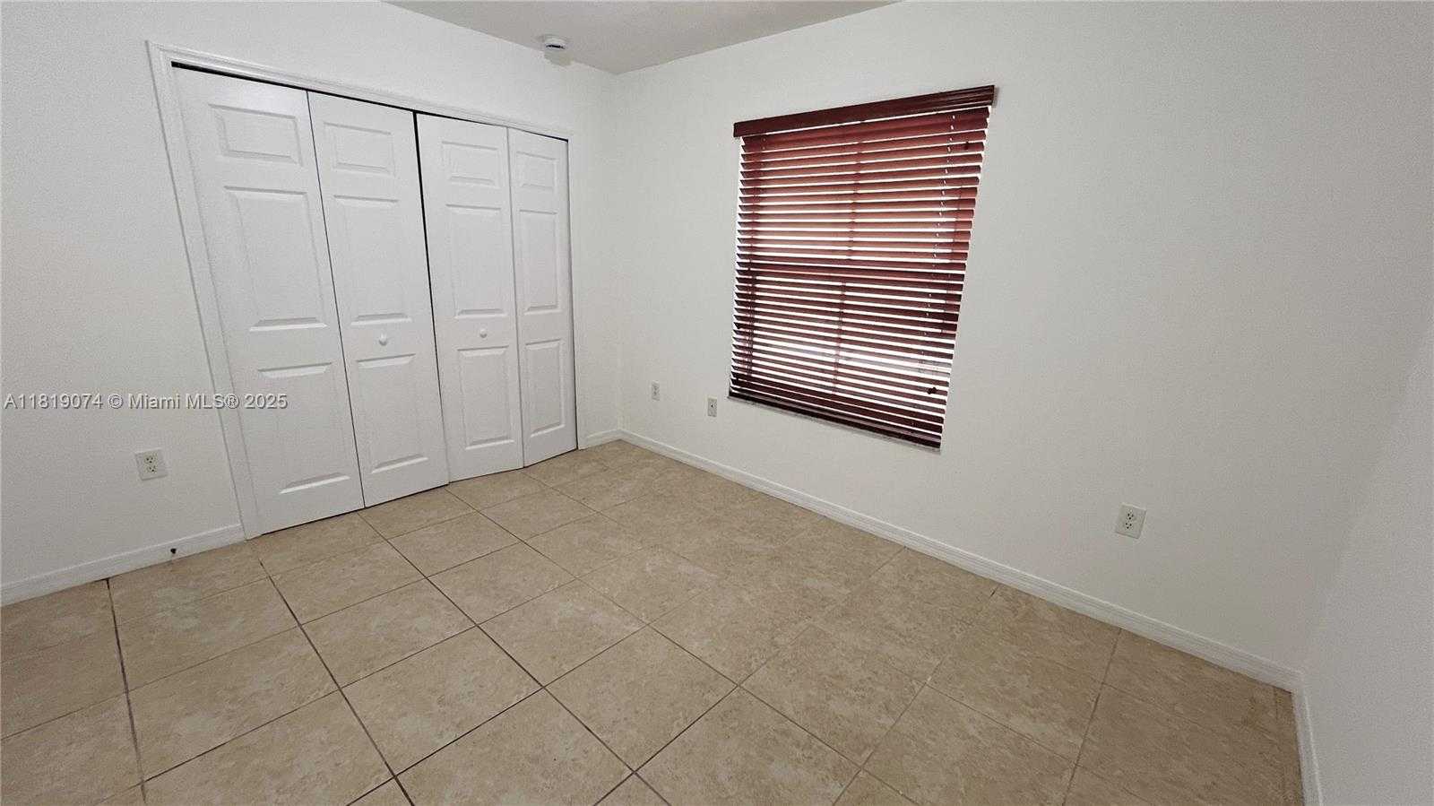 Small Image of 3001 SOUTH WEST 156 AV, Miami Number 17