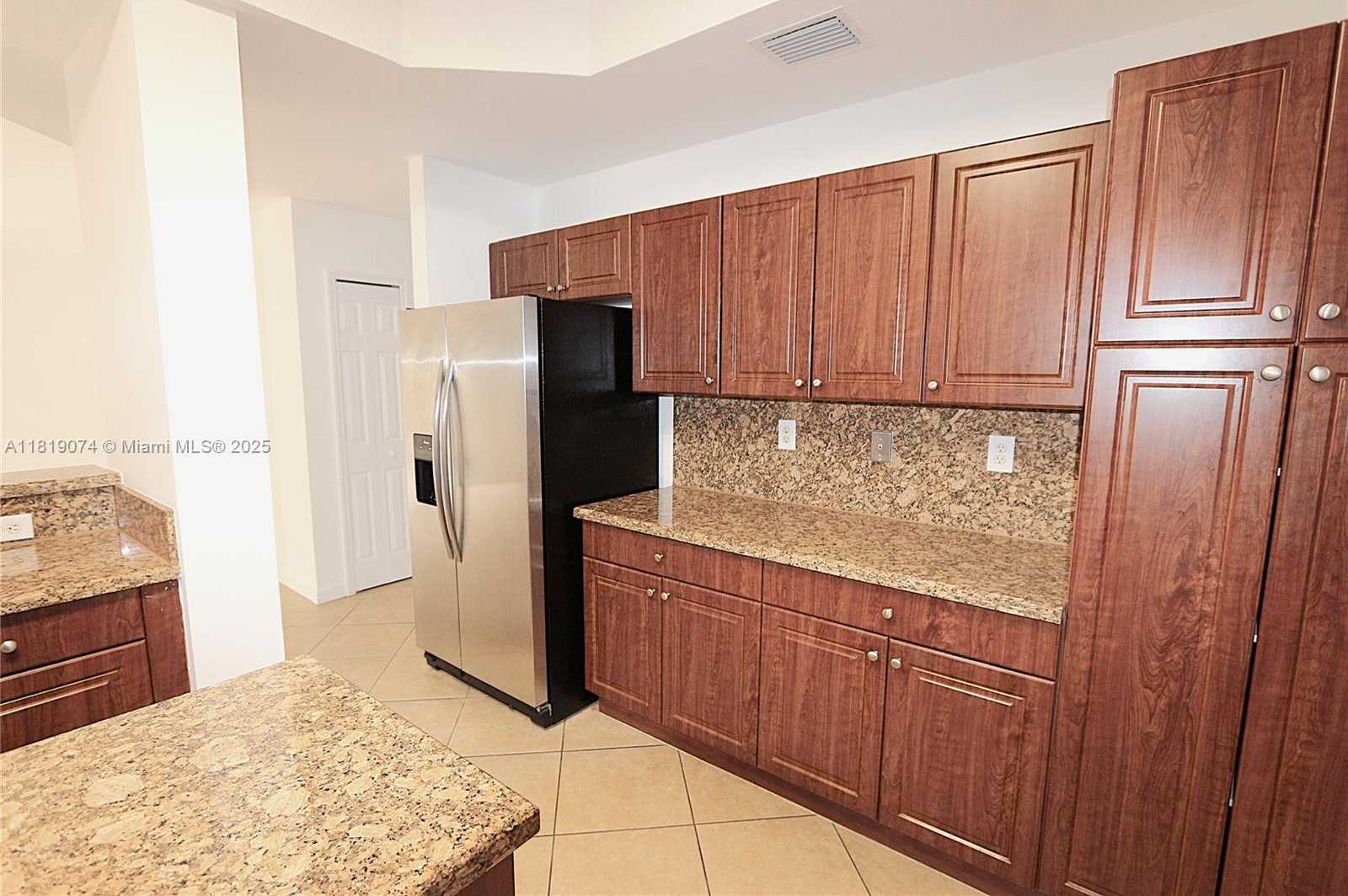 Small Image of 3001 SOUTH WEST 156 AV, Miami Number 5