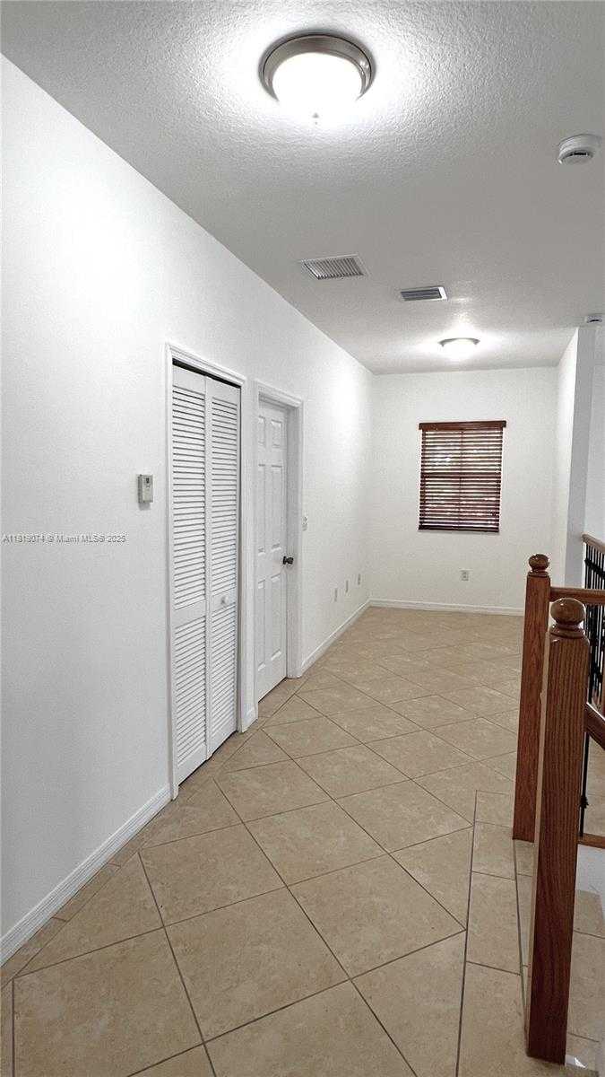 Small Image of 3001 SOUTH WEST 156 AV, Miami Number 50