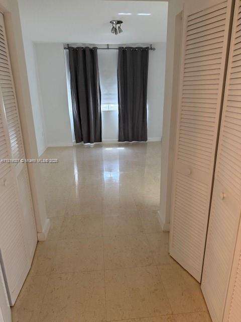 Small Image of 19501 WEST COUNTRY CLUB DR #1815, Aventura Number 14