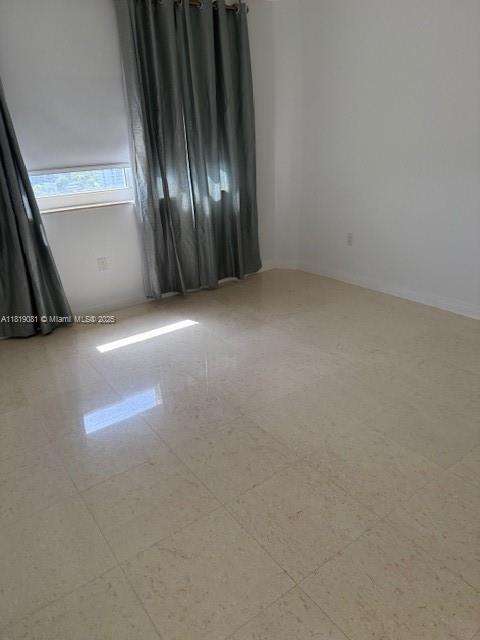 Small Image of 19501 WEST COUNTRY CLUB DR #1815, Aventura Number 16