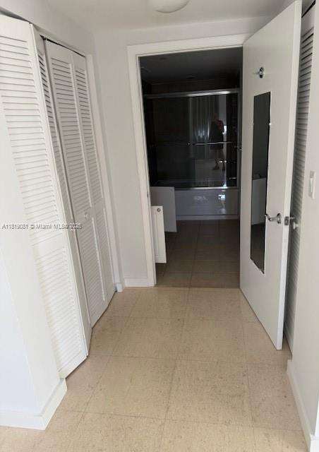 Small Image of 19501 WEST COUNTRY CLUB DR #1815, Aventura Number 17