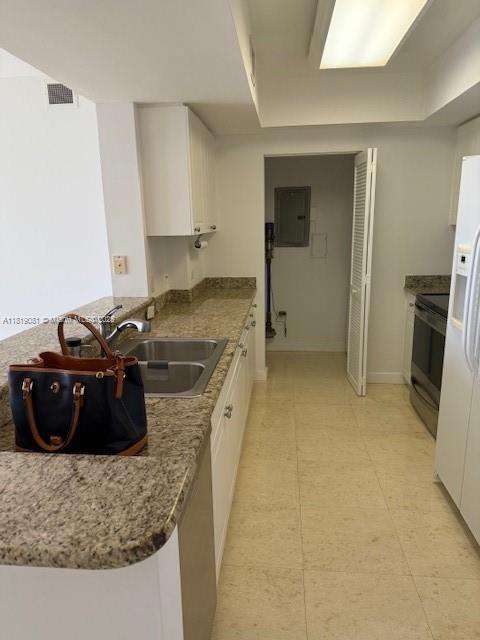 Small Image of 19501 WEST COUNTRY CLUB DR #1815, Aventura Number 3