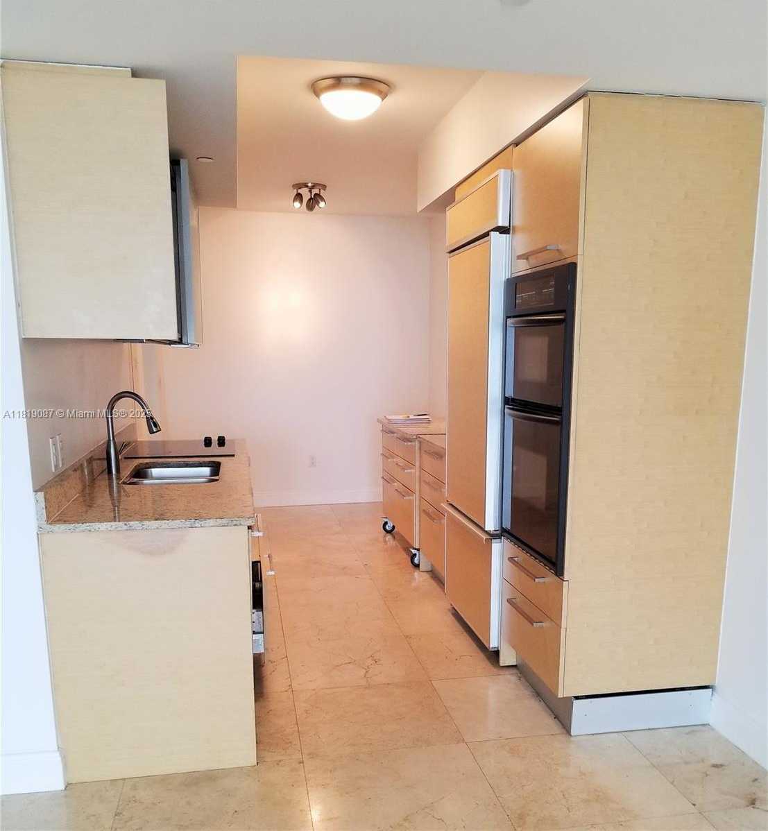 Small Image of 1800 SOUTH OCEAN DR #1908, Hallandale Beach Number 11