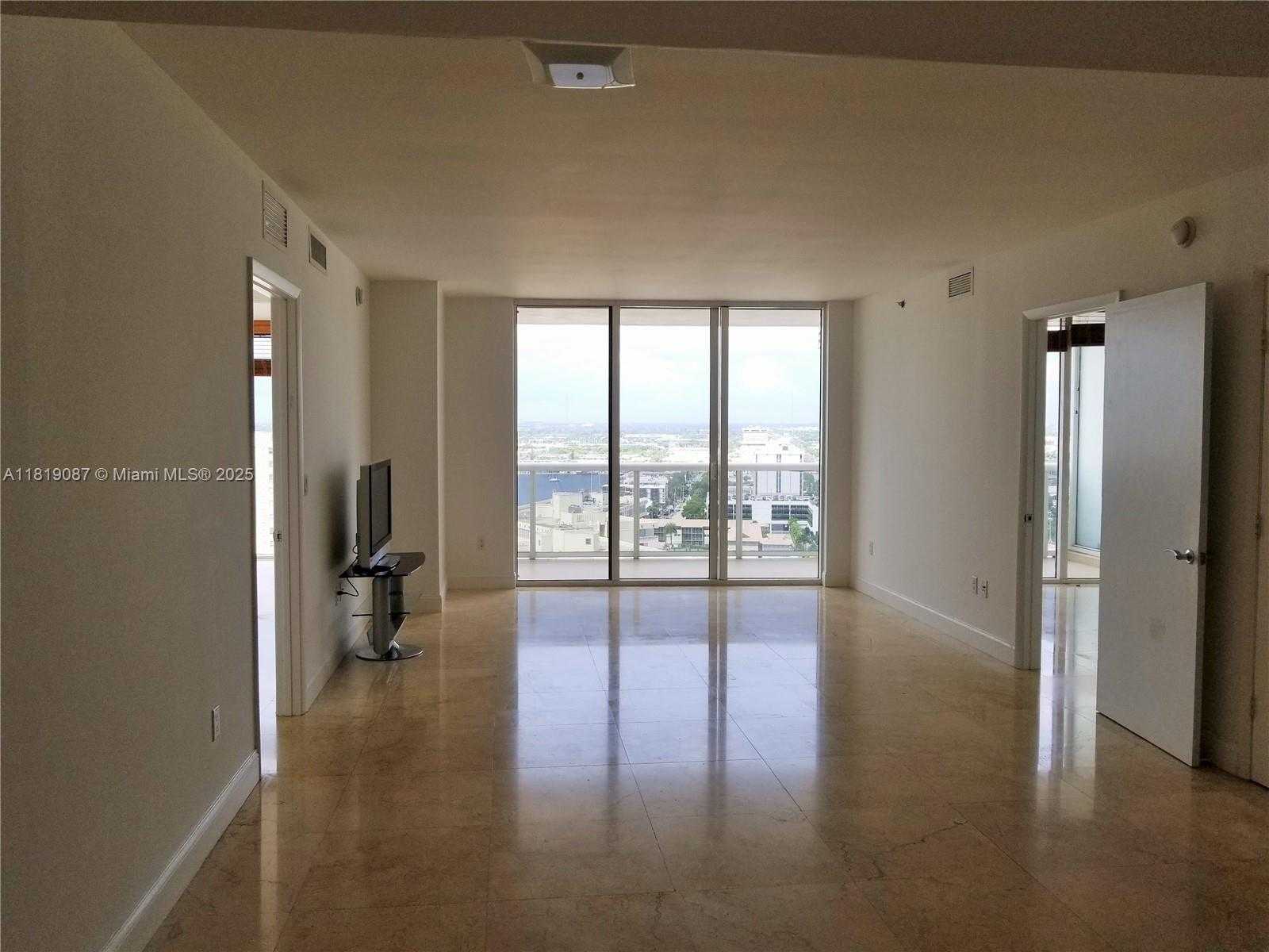 Small Image of 1800 SOUTH OCEAN DR #1908, Hallandale Beach Number 12