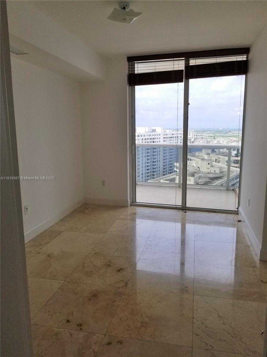 Small Image of 1800 SOUTH OCEAN DR #1908, Hallandale Beach Number 14