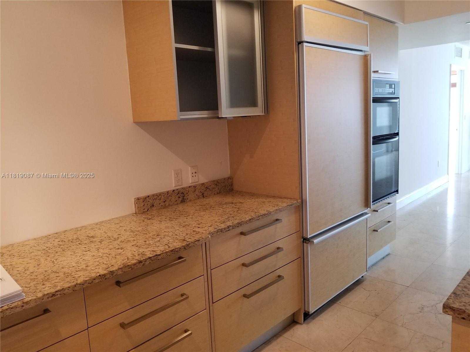 Small Image of 1800 SOUTH OCEAN DR #1908, Hallandale Beach Number 8
