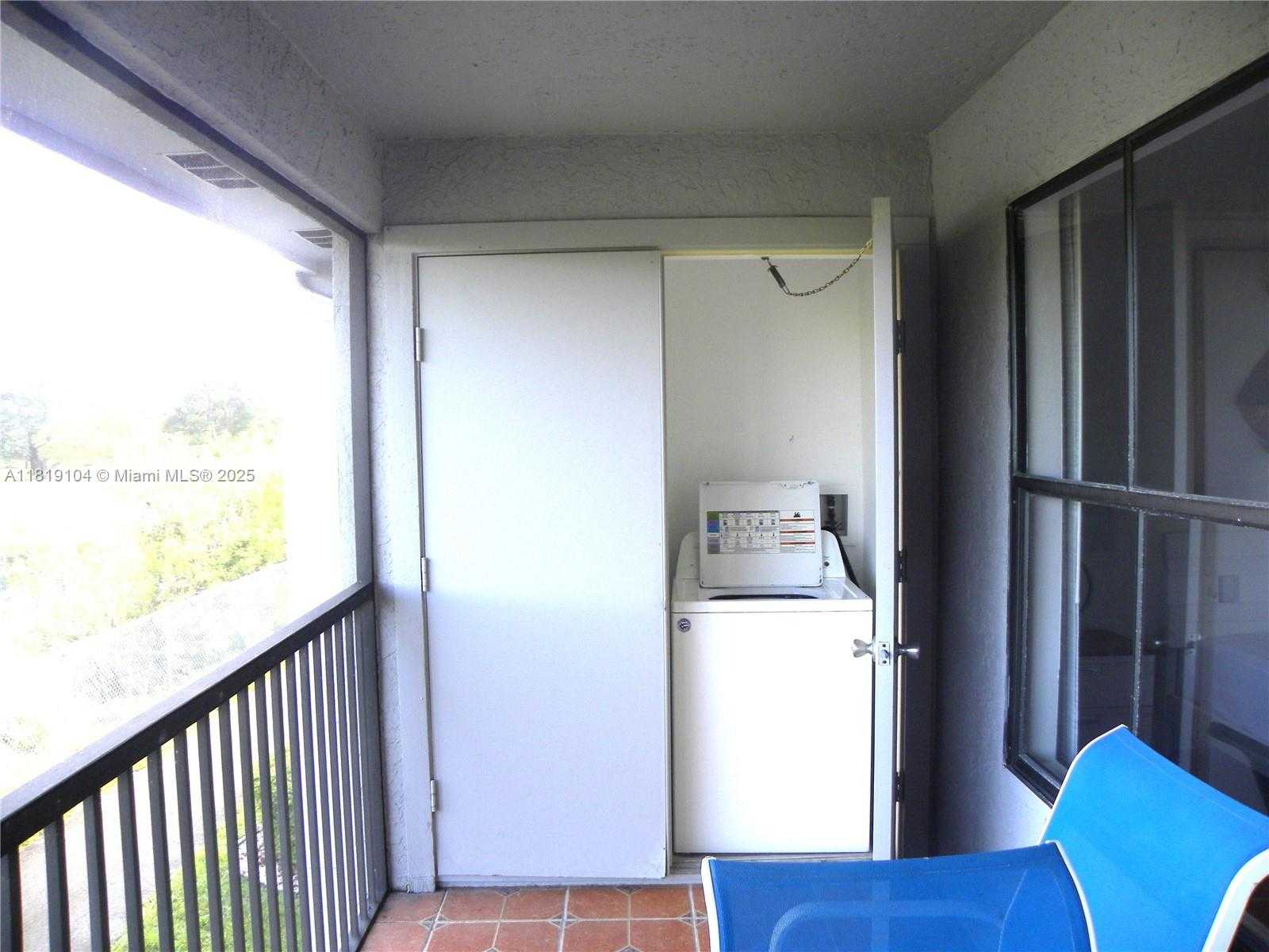 Small Image of 15077 SOUTH WEST 103RD TER #8208, Miami Number 11