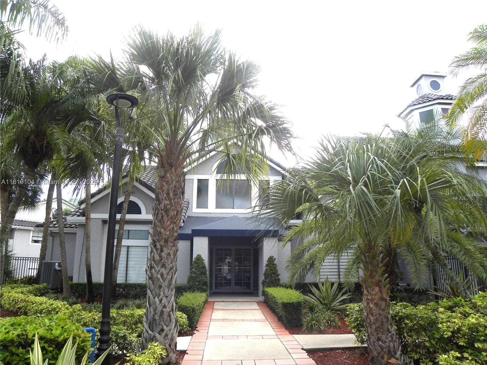Small Image of 15077 SOUTH WEST 103RD TER #8208, Miami Number 14