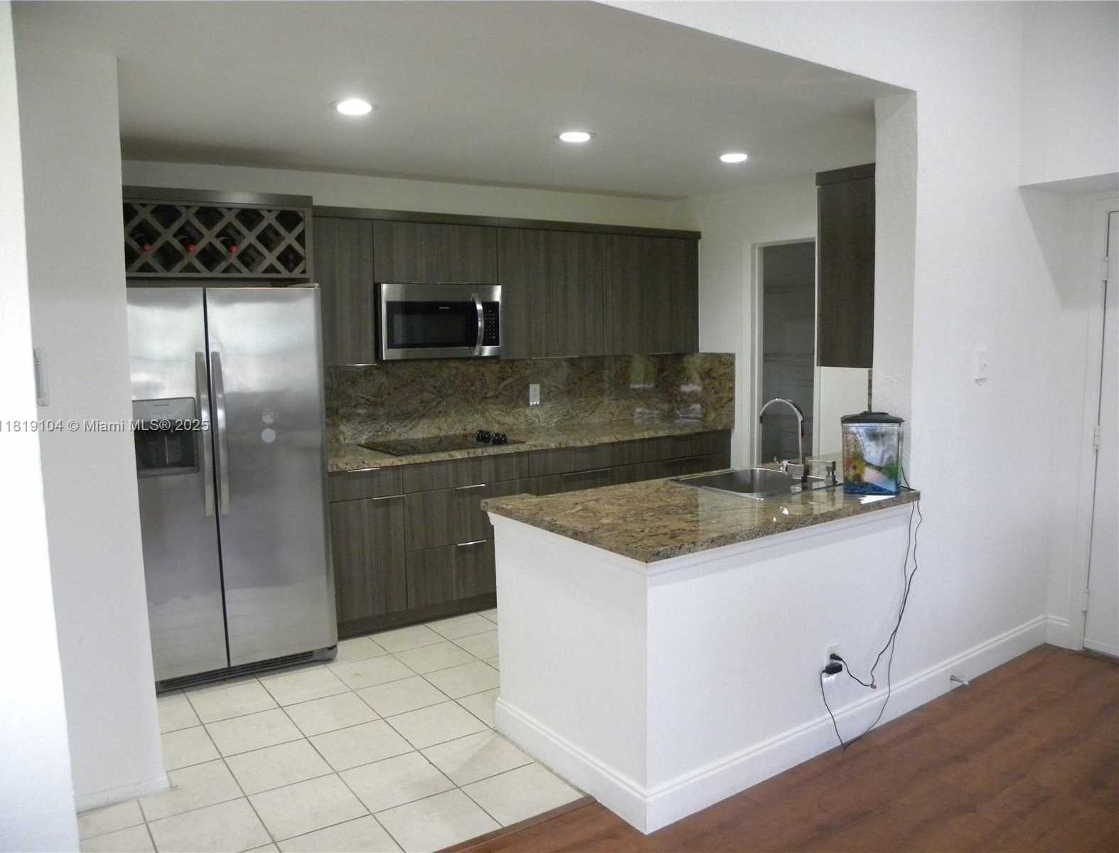Small Image of 15077 SOUTH WEST 103RD TER #8208, Miami Number 4