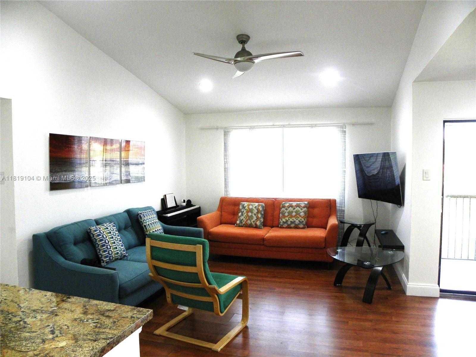 Small Image of 15077 SOUTH WEST 103RD TER #8208, Miami Number 6
