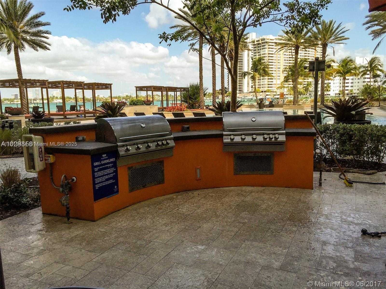 Small Image of 1500 BAY RD #758S, Miami Beach Number 15
