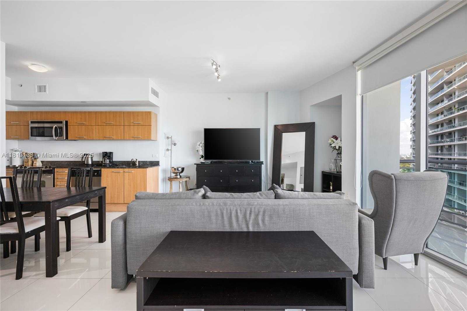 Small Image of 350 SOUTH MIAMI AVE #2815, Miami Number 11