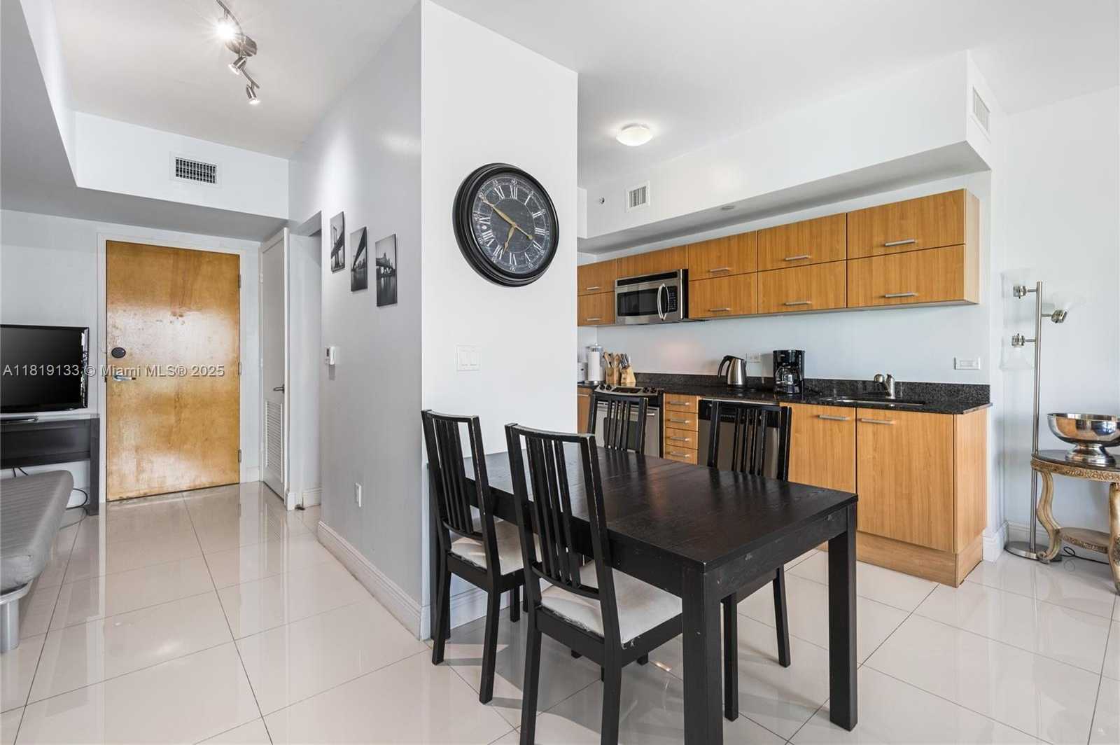 Small Image of 350 SOUTH MIAMI AVE #2815, Miami Number 14