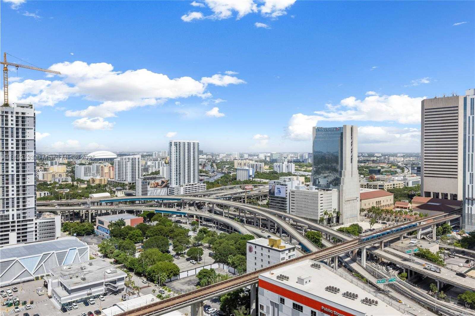 Small Image of 350 SOUTH MIAMI AVE #2815, Miami Number 29