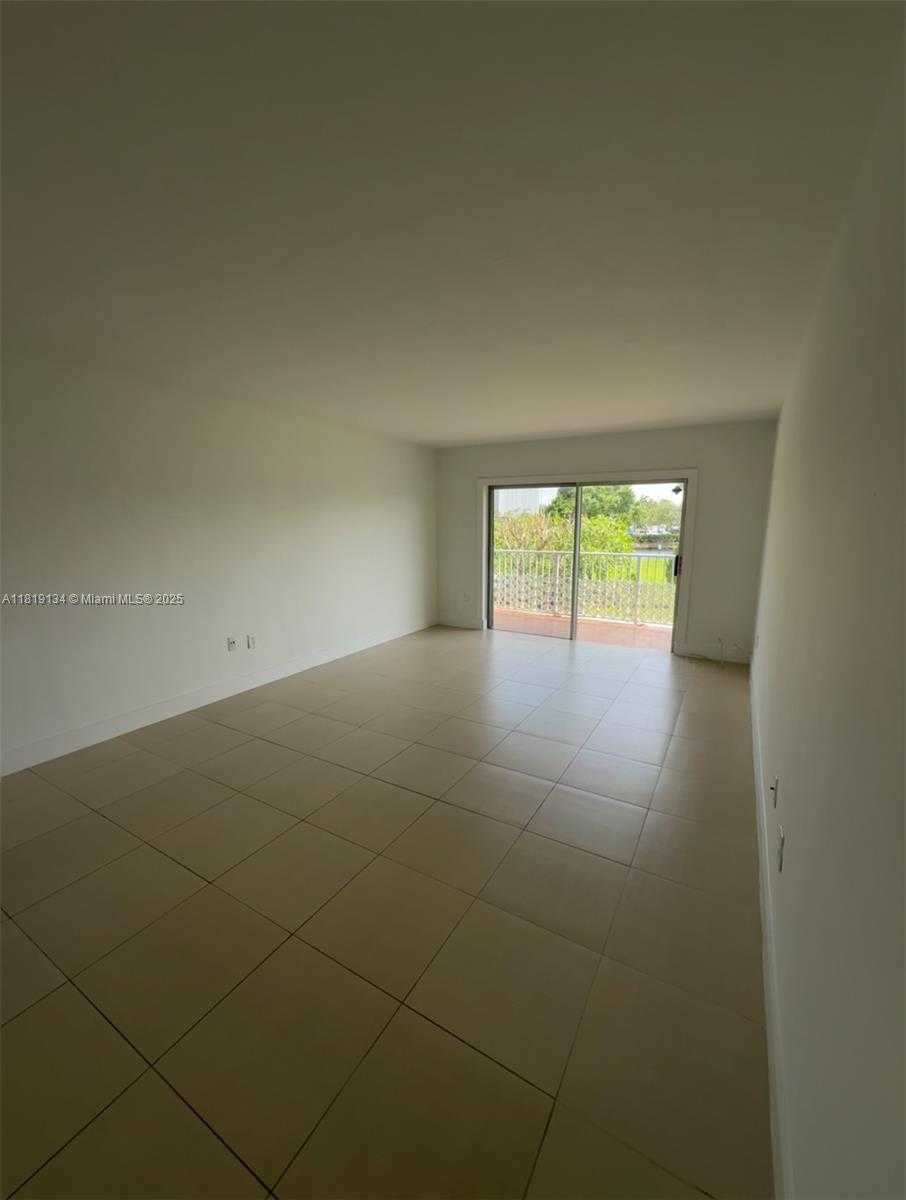 Small Image of 7580 SOUTH WEST 82ND ST #F217, Miami Number 11