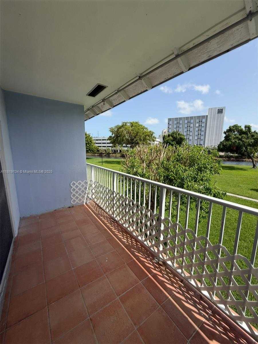 Small Image of 7580 SOUTH WEST 82ND ST #F217, Miami Number 13