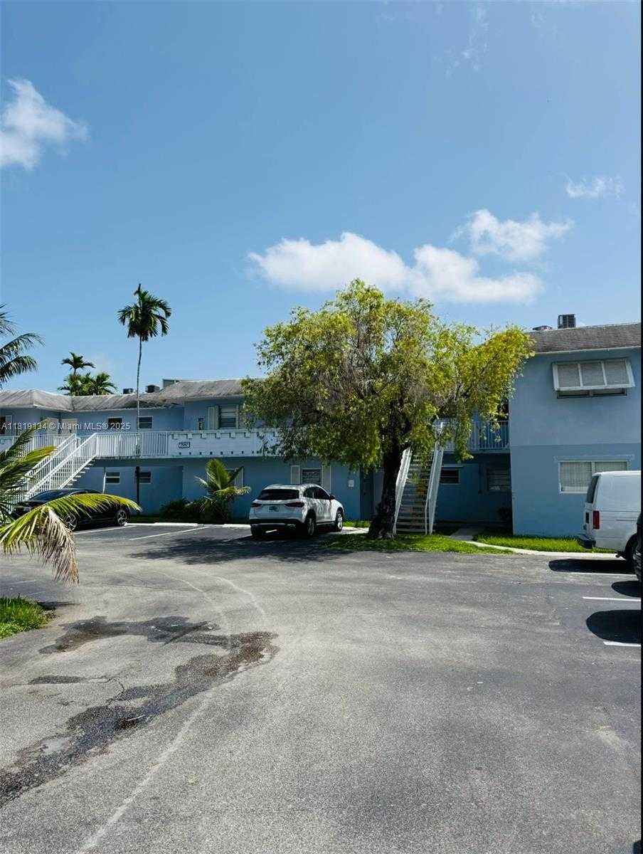 Small Image of 7580 SOUTH WEST 82ND ST #F217, Miami Number 17