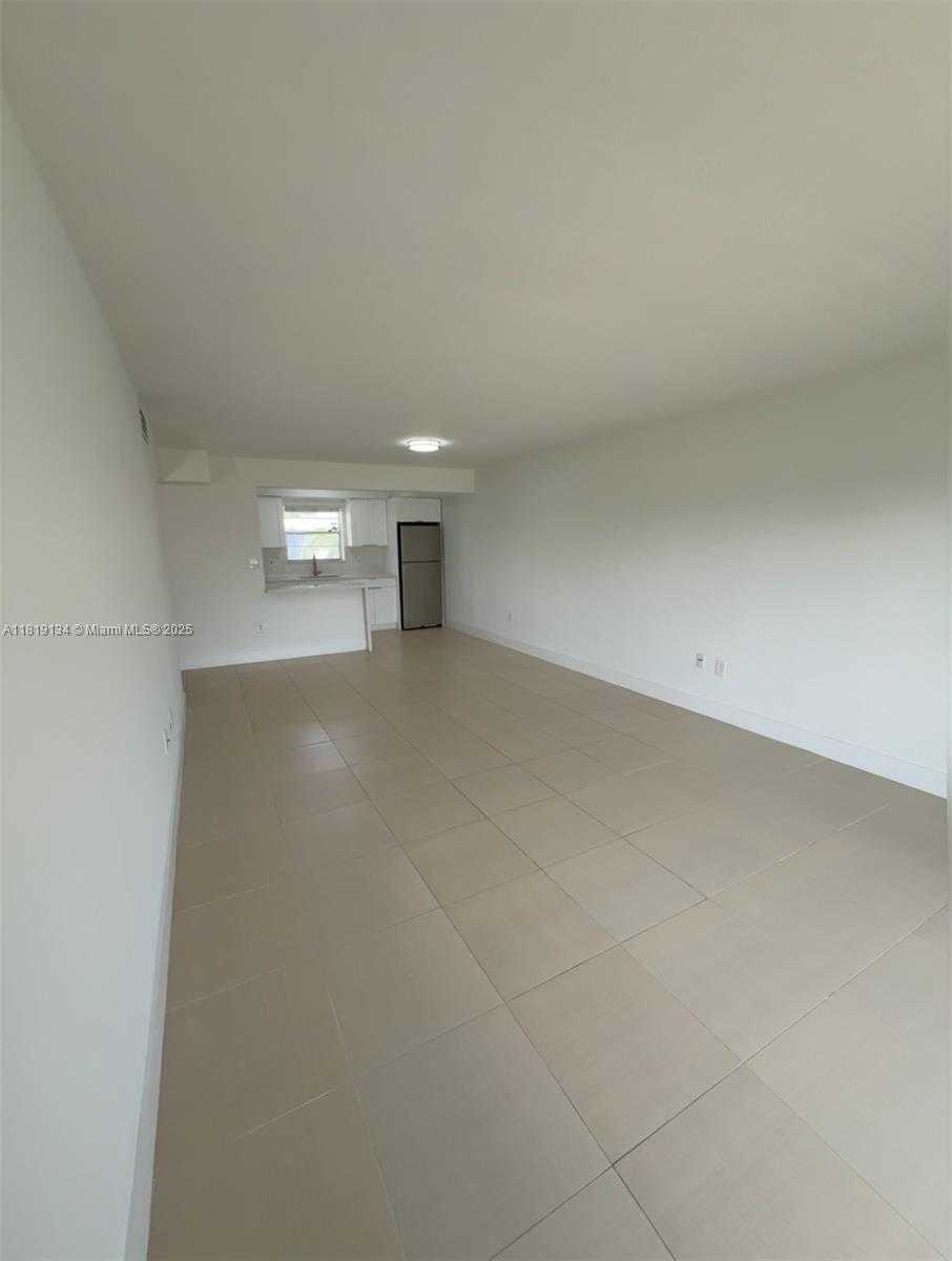 Small Image of 7580 SOUTH WEST 82ND ST #F217, Miami Number 3