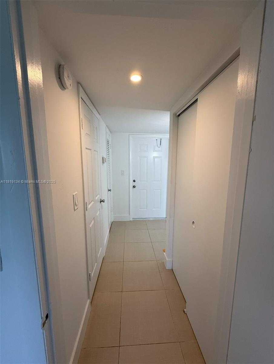 Small Image of 7580 SOUTH WEST 82ND ST #F217, Miami Number 5