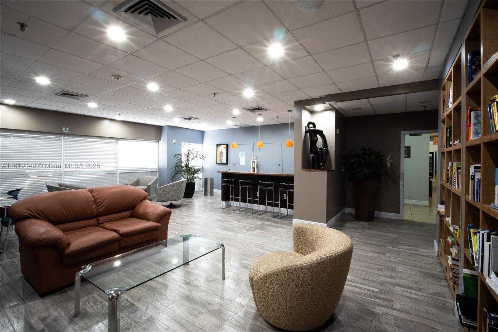Small Image of 850 NORTH MIAMI AVE #W-1001, Miami Number 22