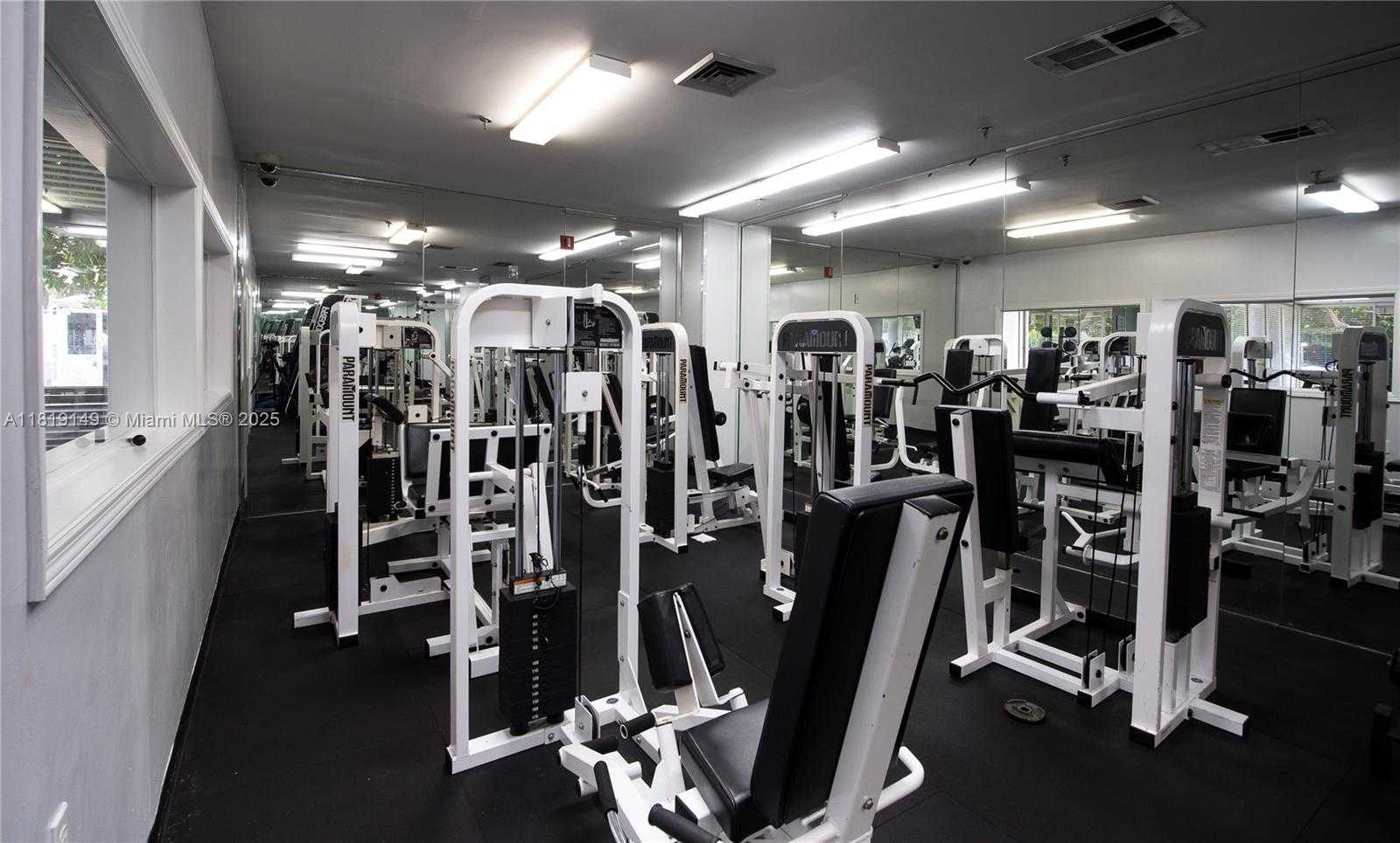 Small Image of 850 NORTH MIAMI AVE #W-1001, Miami Number 28