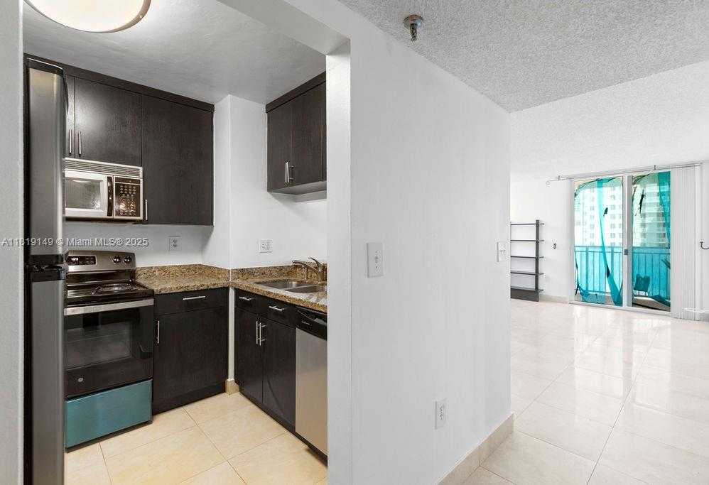 Small Image of 850 NORTH MIAMI AVE #W-1001, Miami Number 5