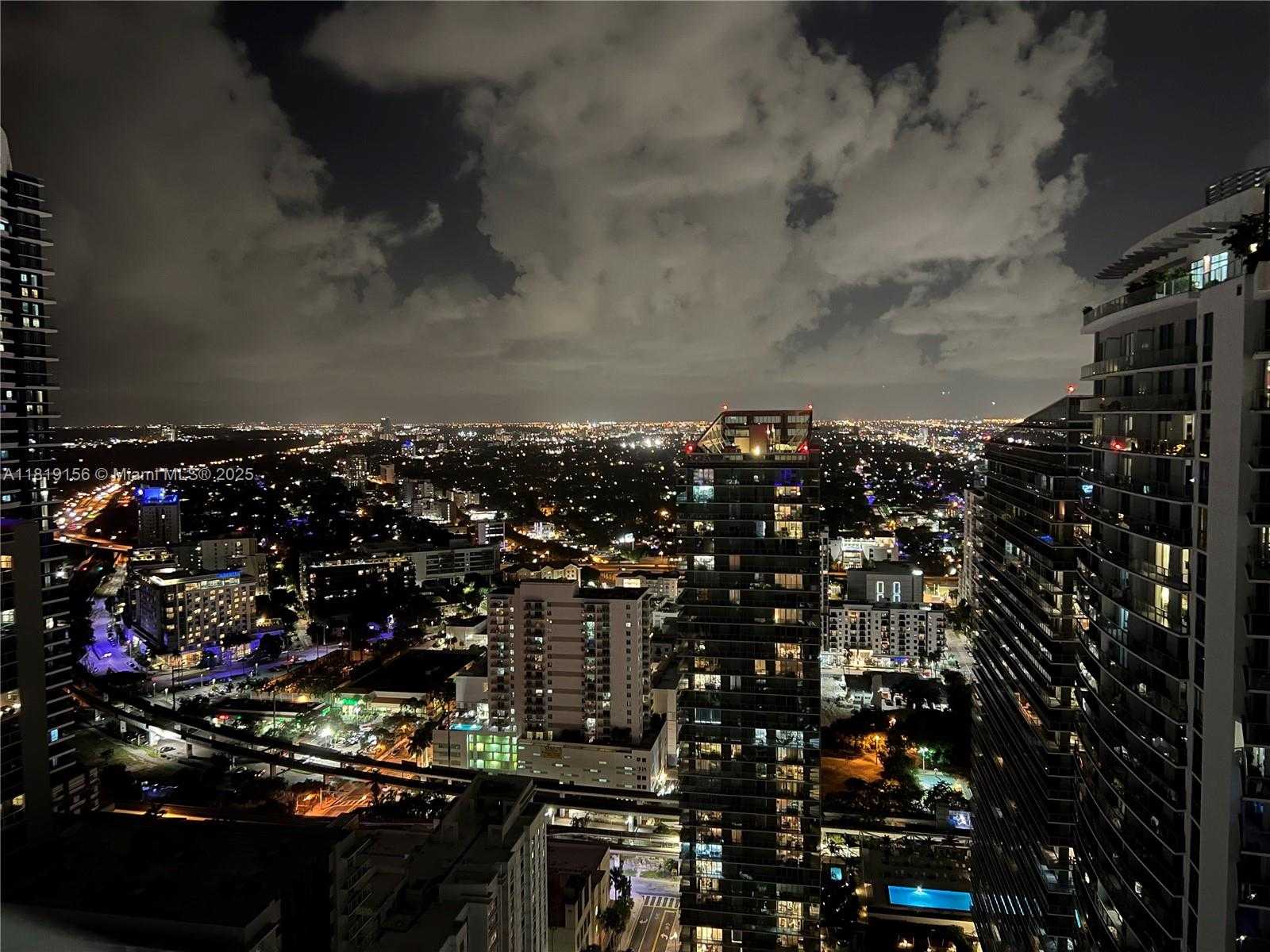 Small Image of 1080 BRICKELL AVE #4007, Miami Number 20