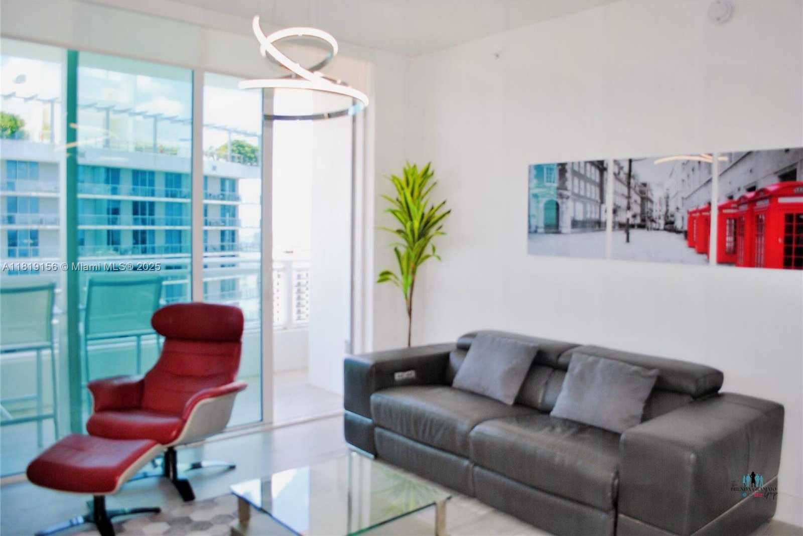 Small Image of 1080 BRICKELL AVE #4007, Miami Number 3