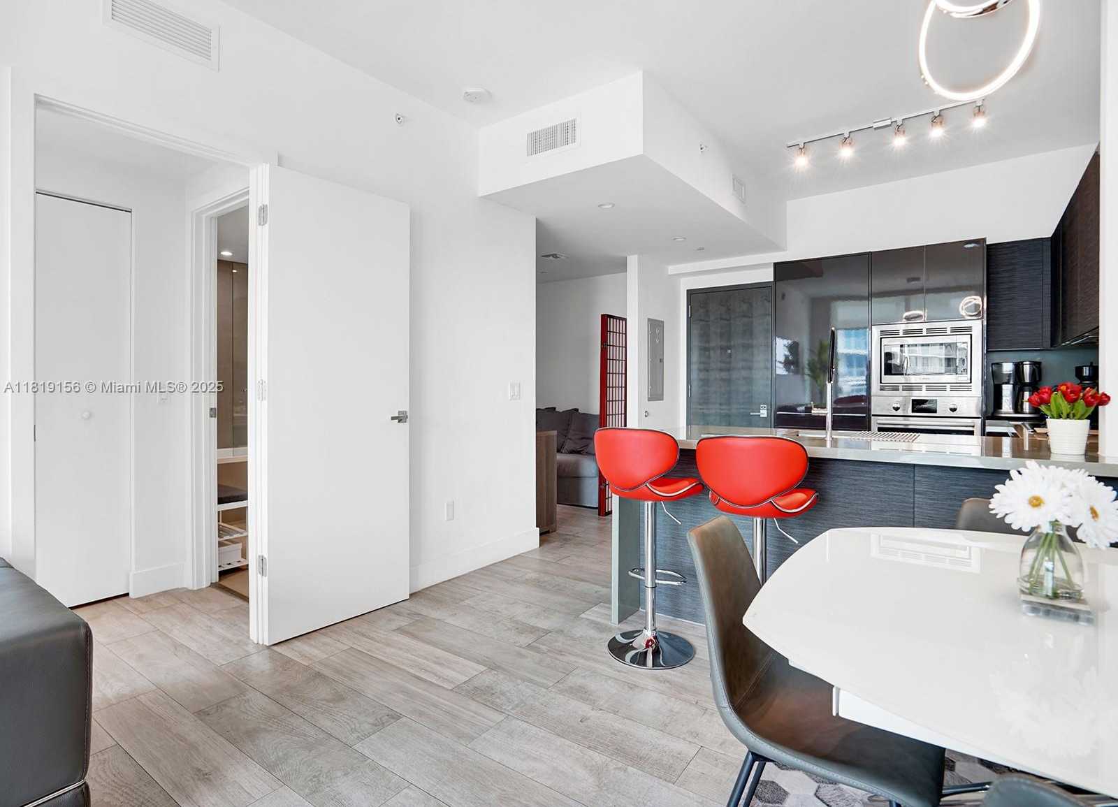 Small Image of 1080 BRICKELL AVE #4007, Miami Number 4