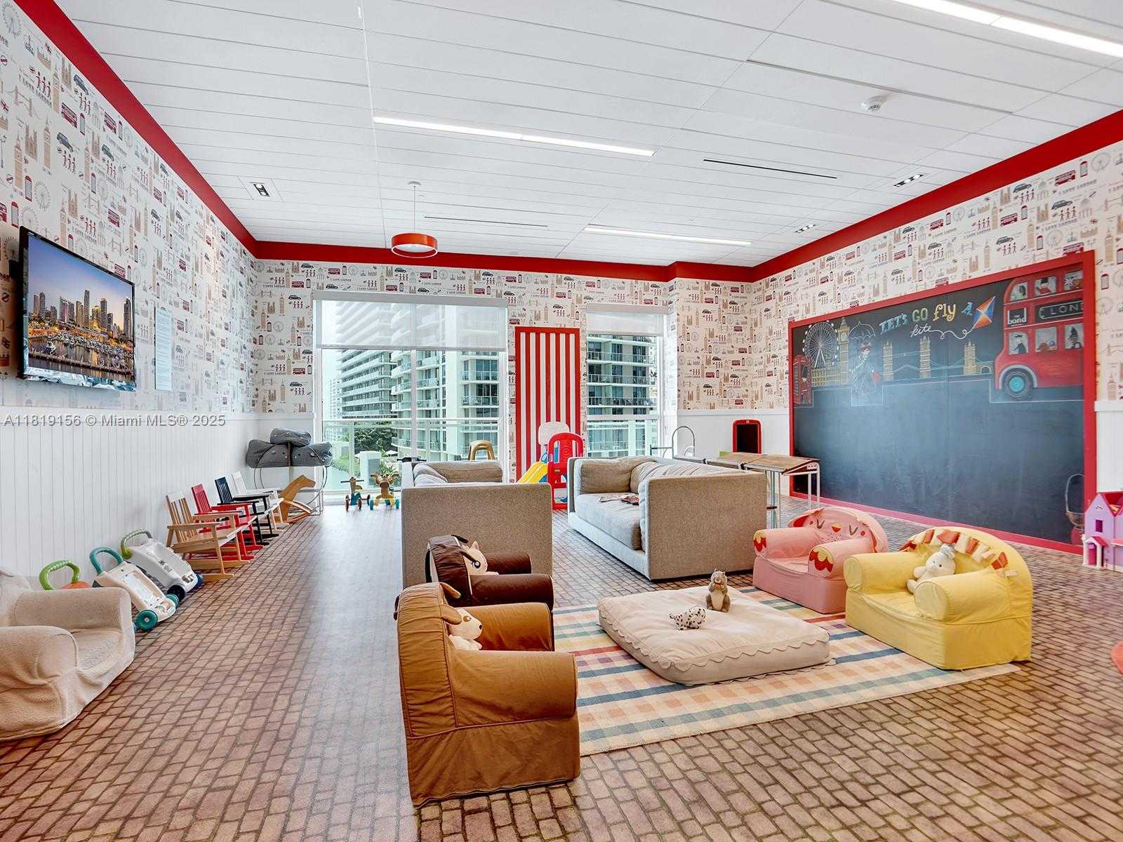 Small Image of 1080 BRICKELL AVE #4007, Miami Number 45