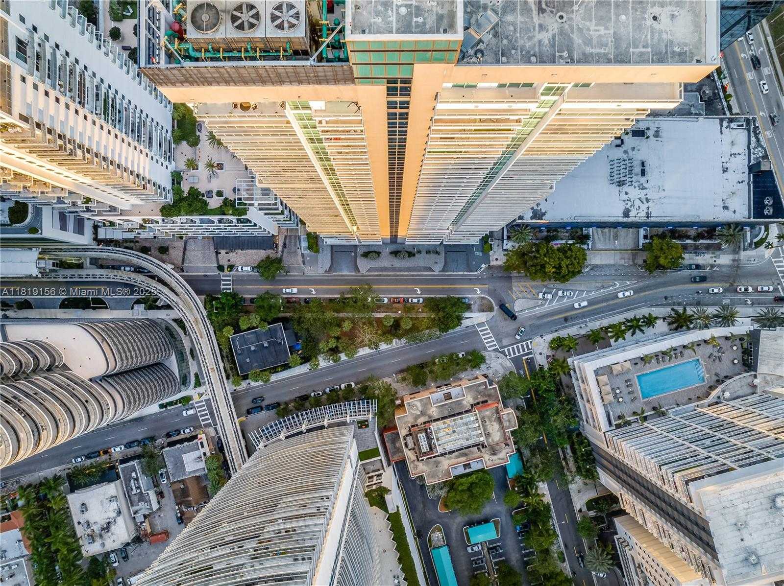 Small Image of 1080 BRICKELL AVE #4007, Miami Number 47