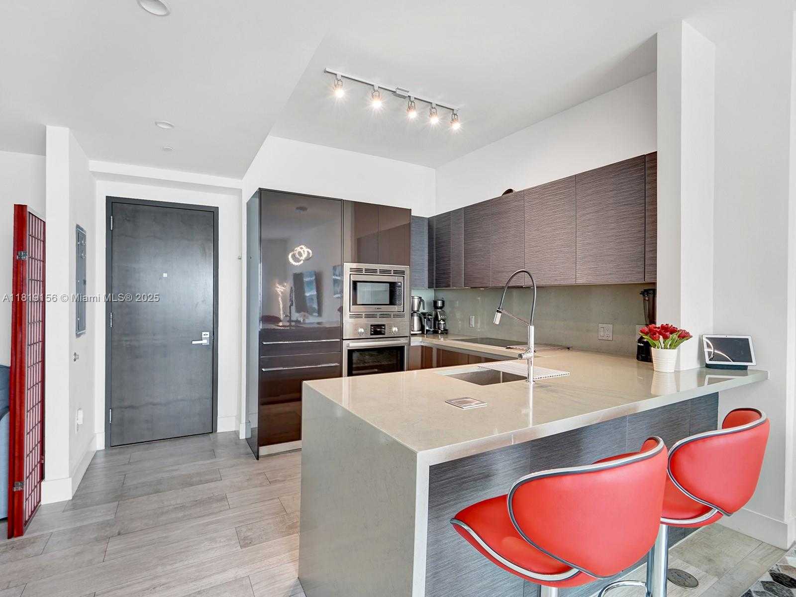 Small Image of 1080 BRICKELL AVE #4007, Miami Number 5