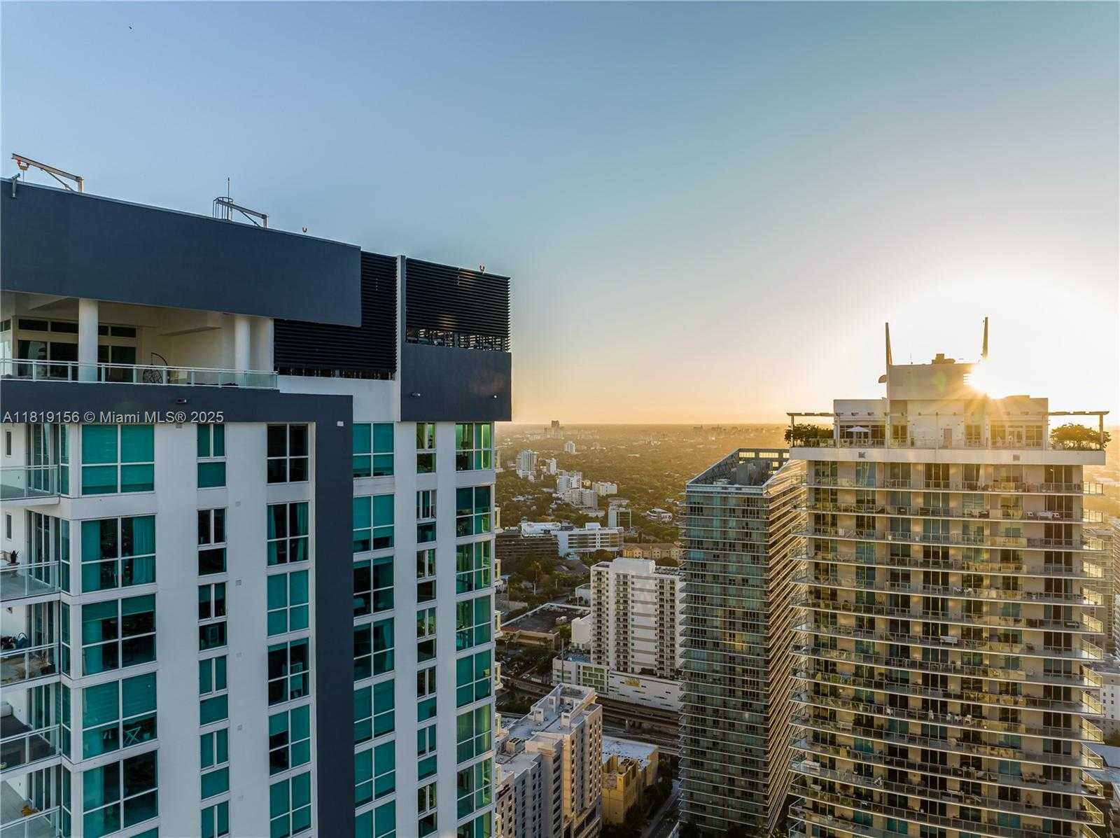 Small Image of 1080 BRICKELL AVE #4007, Miami Number 50