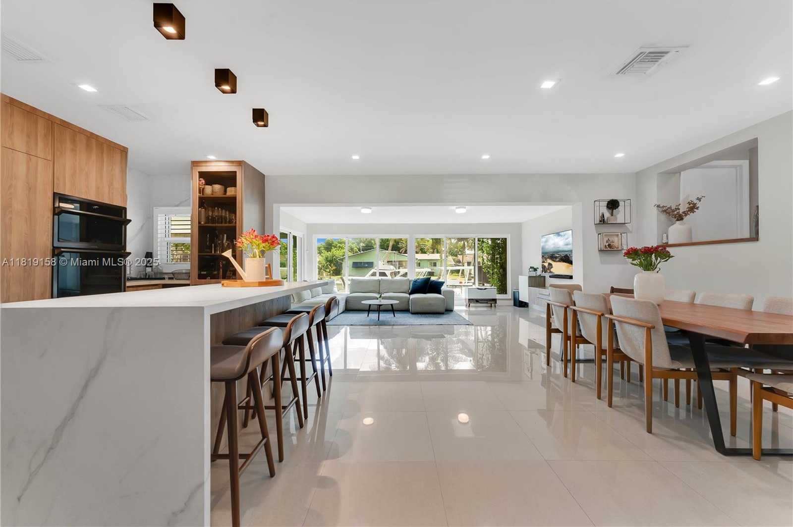Small Image of 4440 SOUTH WEST 28TH TER, Dania Beach Number 10