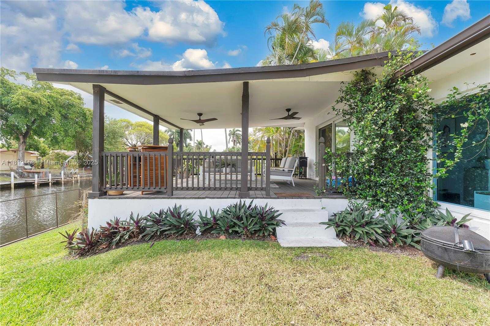 Small Image of 4440 SOUTH WEST 28TH TER, Dania Beach Number 27