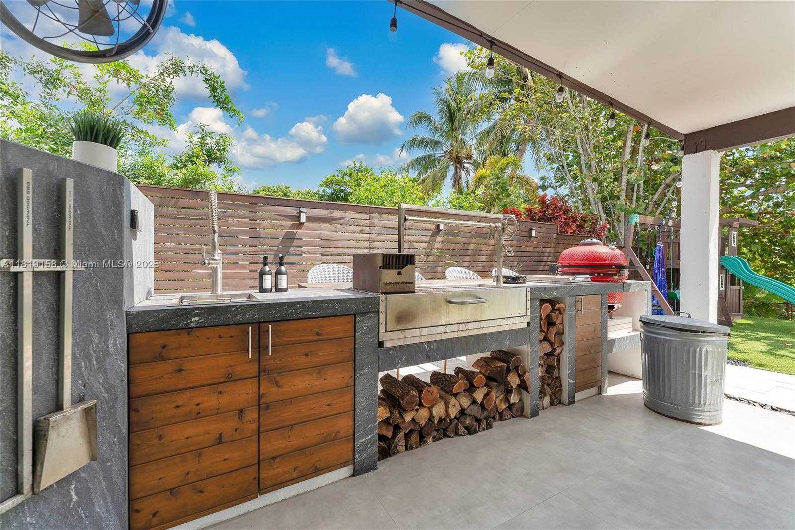 Small Image of 4440 SOUTH WEST 28TH TER, Dania Beach Number 32