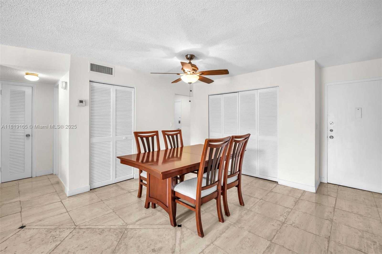Small Image of 17800 ATLANTIC BLVD #303, Sunny Isles Beach Number 6