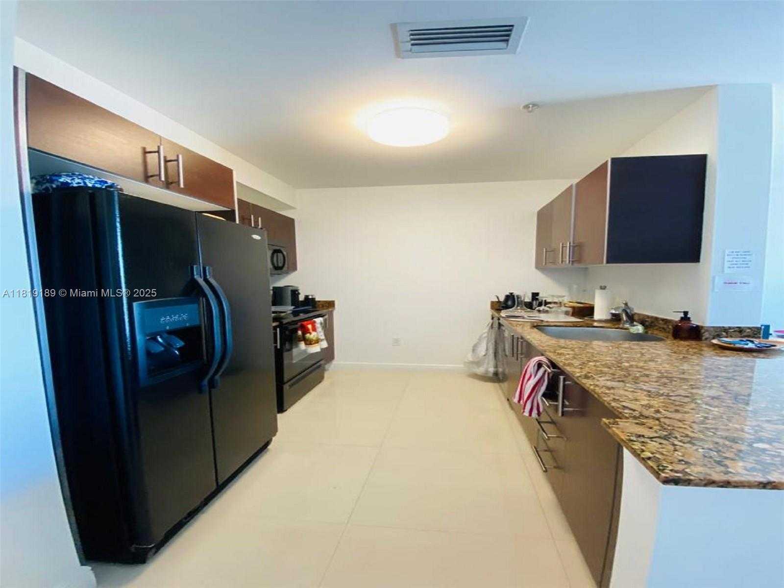 Small Image of 2701 SOUTH WEST 3RD AVE #1001, Miami Number 6