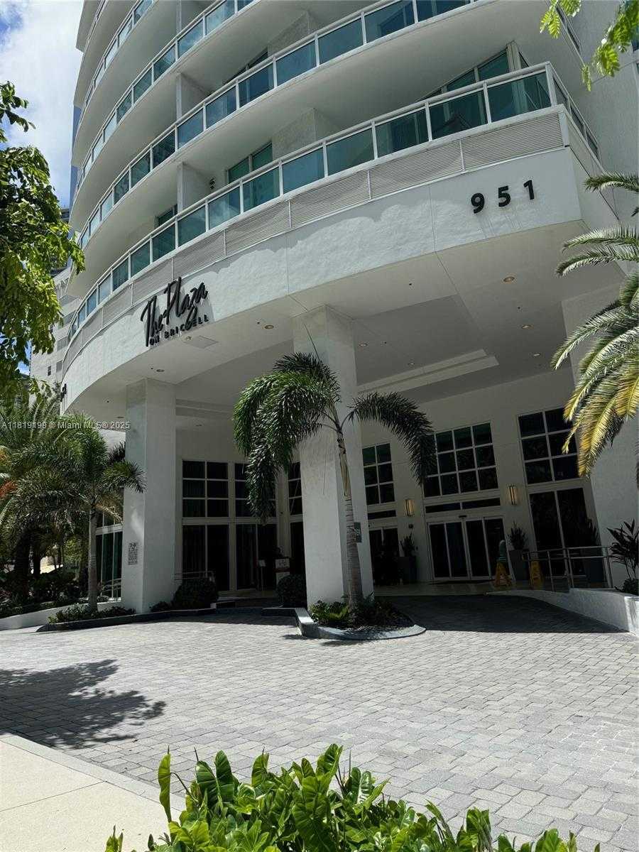 Small Image of 951 BRICKELL AVE #500, Miami Number 13