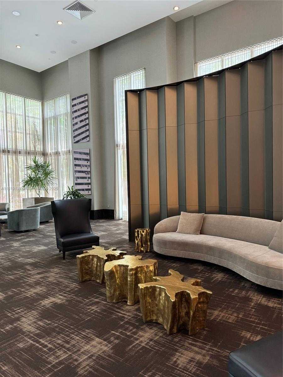 Small Image of 951 BRICKELL AVE #500, Miami Number 16