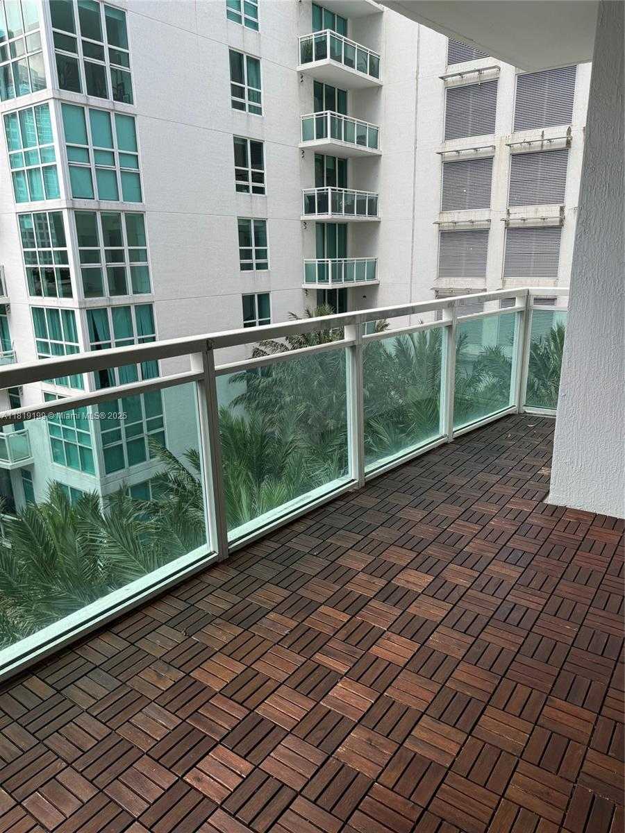 Small Image of 951 BRICKELL AVE #500, Miami Number 7