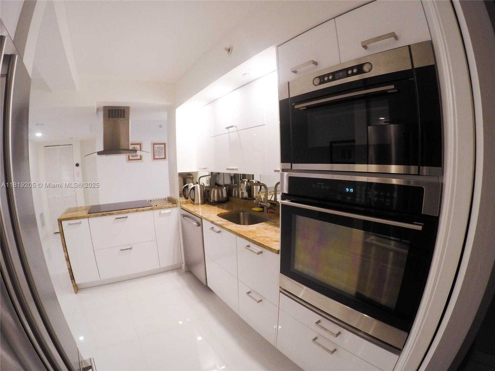 Small Image of 6917 COLLINS AVE #614, Miami Beach Number 11