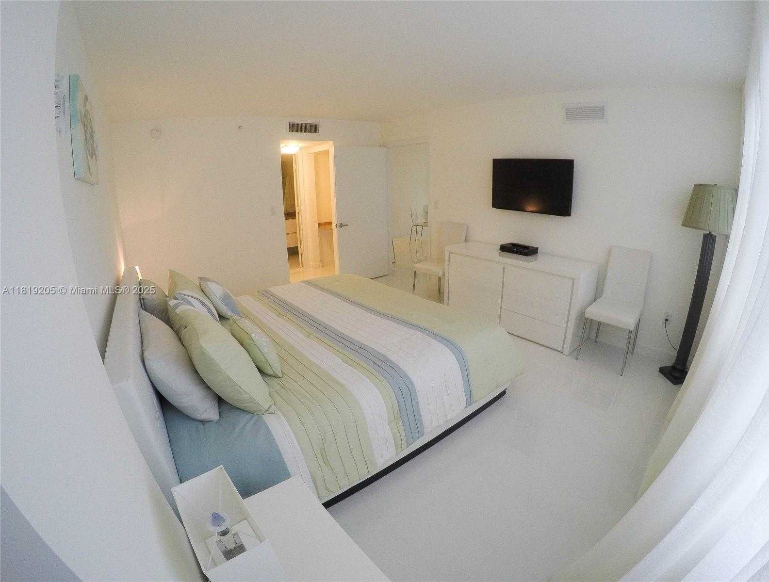 Small Image of 6917 COLLINS AVE #614, Miami Beach Number 19