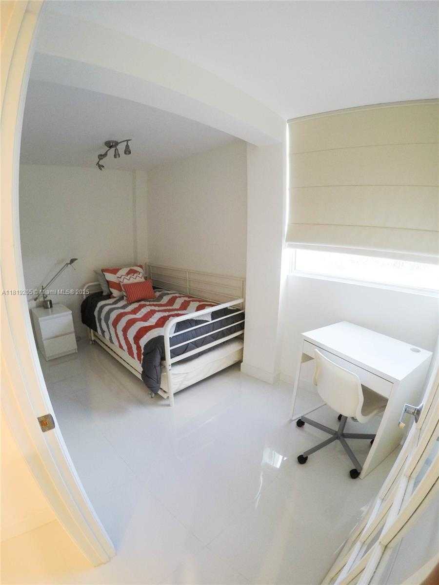 Small Image of 6917 COLLINS AVE #614, Miami Beach Number 23