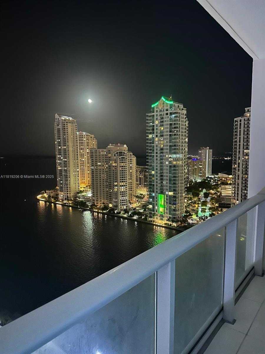 Small Image of 300 SOUTH BISCAYNE BLVD #2516, Miami Number 18